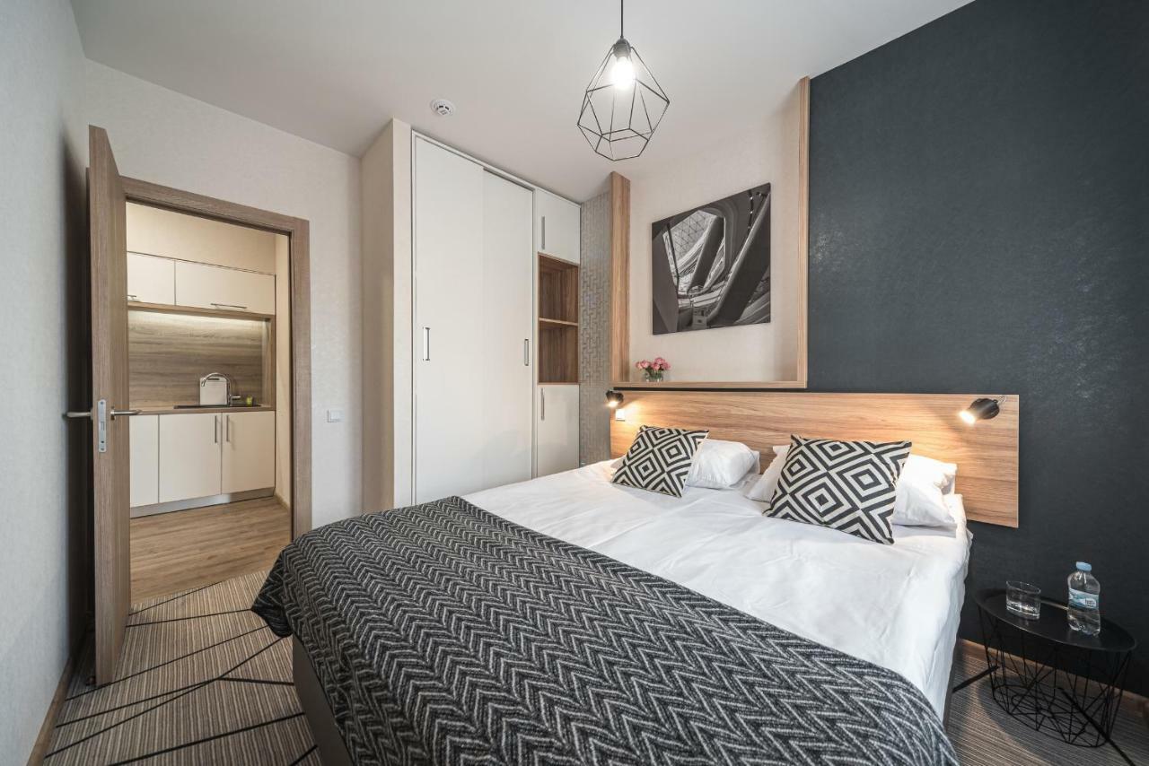 Amarant Apart Hotel Kiev Extérieur photo