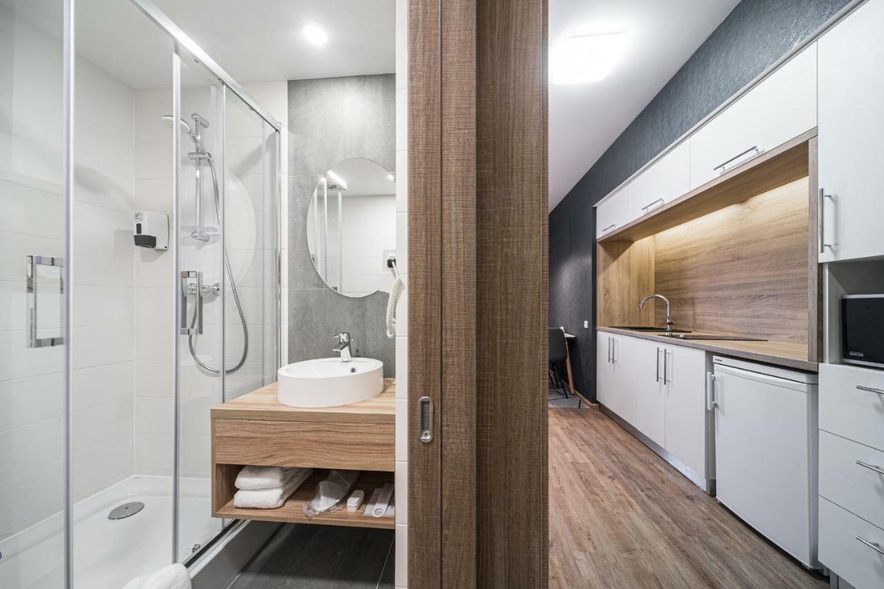 Amarant Apart Hotel Kiev Extérieur photo